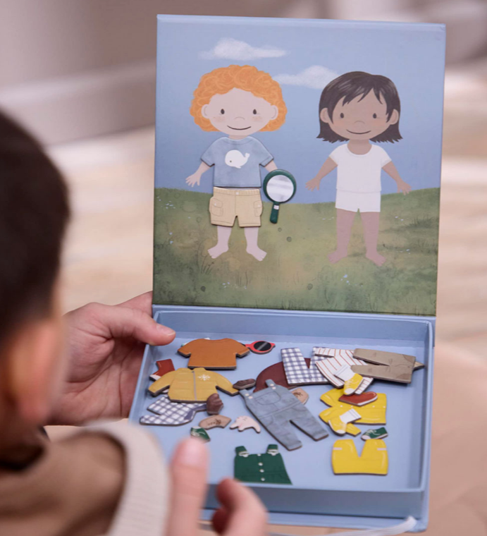 Jeu magnétique personnages à habiller