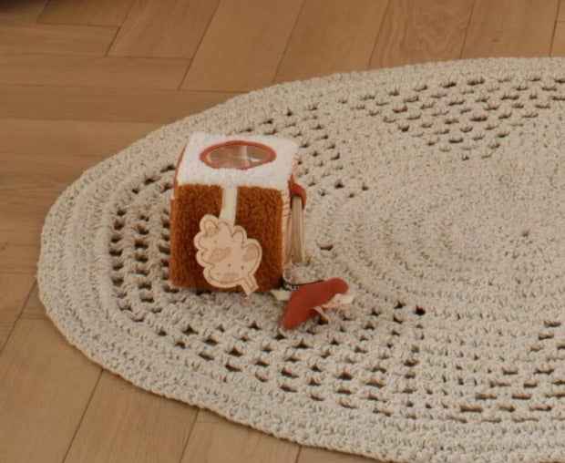 Cube d’activités ours en sherpa beige | orsino