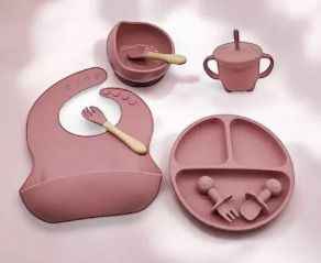 Coffret repas bébé en silicone alimentaire 8 pièces